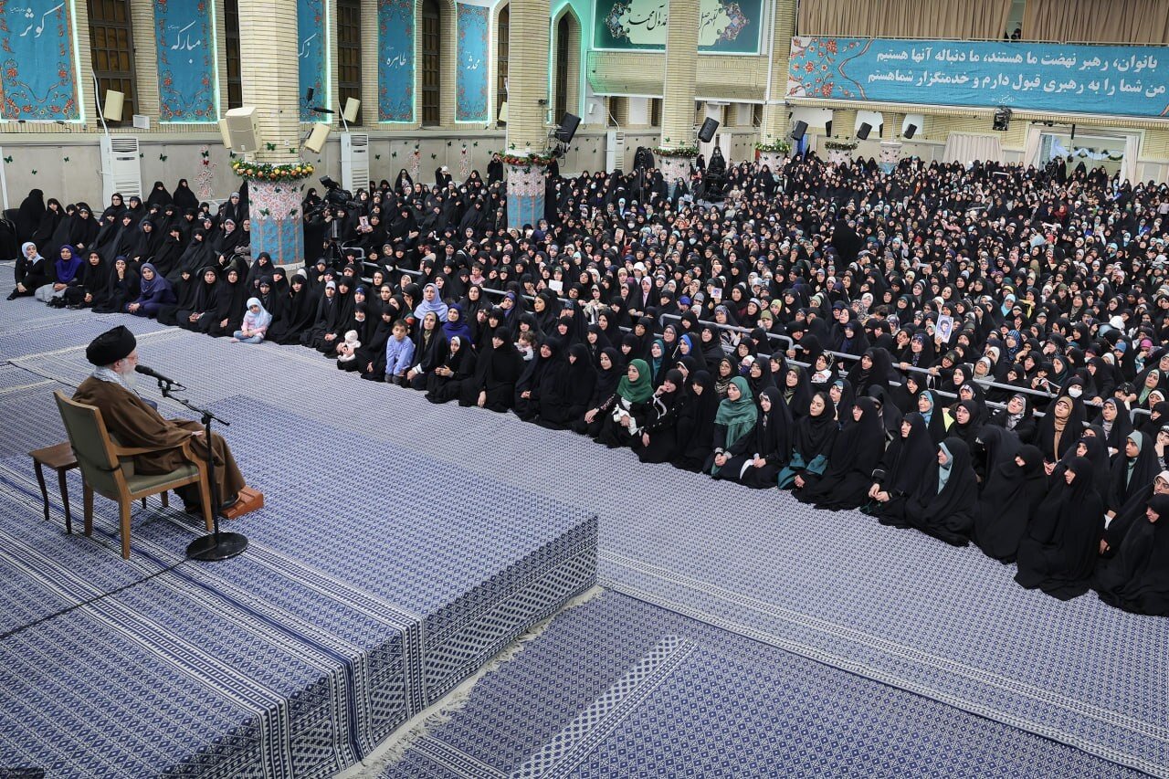 تاکید بر رفع موانع سرمایه‌گذاری داخلی برای خنثی‌سازی تحریم‌ها